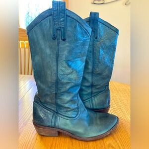 Vintage Blue Frye Carson boots